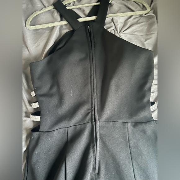 Black Speachless dress with open side. - Picture 5 of 8